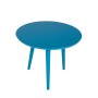 Niebieski, lekki fantazyjny stolik kawowy. Delikatny i jednocześnie elegancki kształt blatu wpasuje się do każdego wnętrza.Stoliczki sprawdzają się zarówno jako ławy; stoliki kawowe lub elementy dekoracyjne.