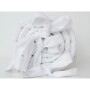 Delikatny ochraniacz w pięknym białym kolorze wykonany jest ze 100% pikowanej bawełny.