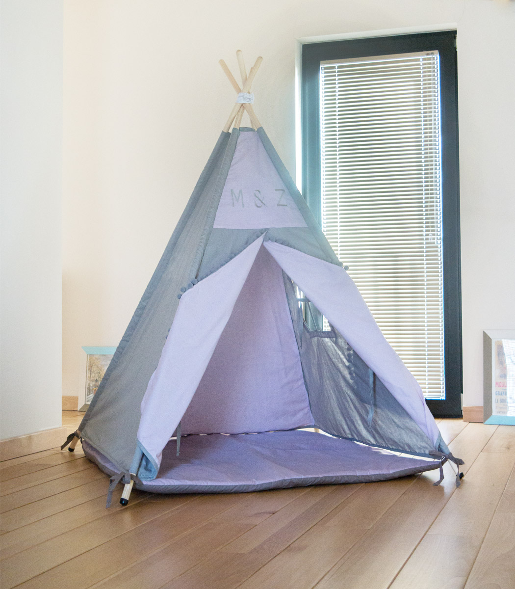 Szaro-fioletowy/liliowy namiot tipi dla dziecka z personalizacją
