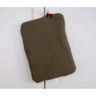 muslinowa-podusia-khaki