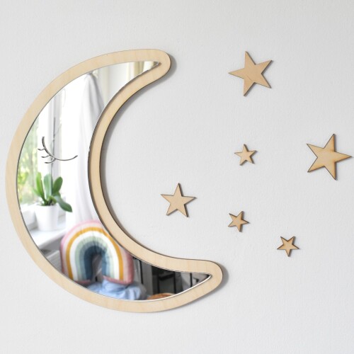 Bezpieczne lustro w kształcie księżyca z gwiazdkami do pokoju dziecka.