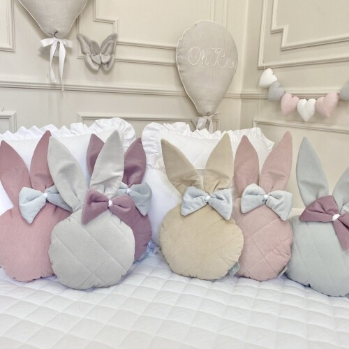 Aksamitny miękki króliczek poduszka dekoracyjna z uszami do pokoju dziecka