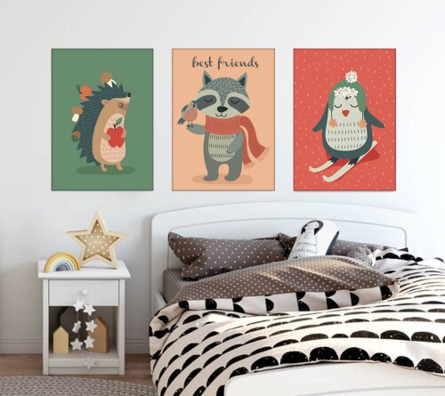 zestaw plakatów do pokoju dziecka jeż, szop pracz oraz pingwinek