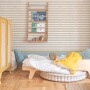 Irregular Stripes Beige White Tapeta