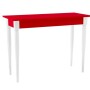 Czerwone biurko do pokoju nastolatka