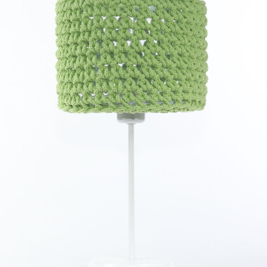 Zielona lampka nocna na stolik- pleciona, zrobiona ze sznurka sweterkowa