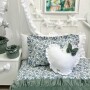 Pościel z falbanką do pokoju dziecka w turkusowo zielone kwiaty