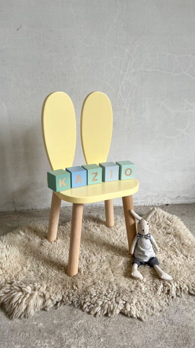 krzeselko krolik drewno bukowe- żółte