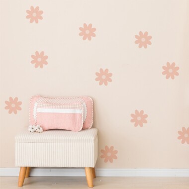 Stokrotki na ścianę, to wyjątkowy dodatek dekoracyjny. Dzięki niewielkim kwiatkom, w szybki i łatwy sposób odmienisz pokój dziecka.