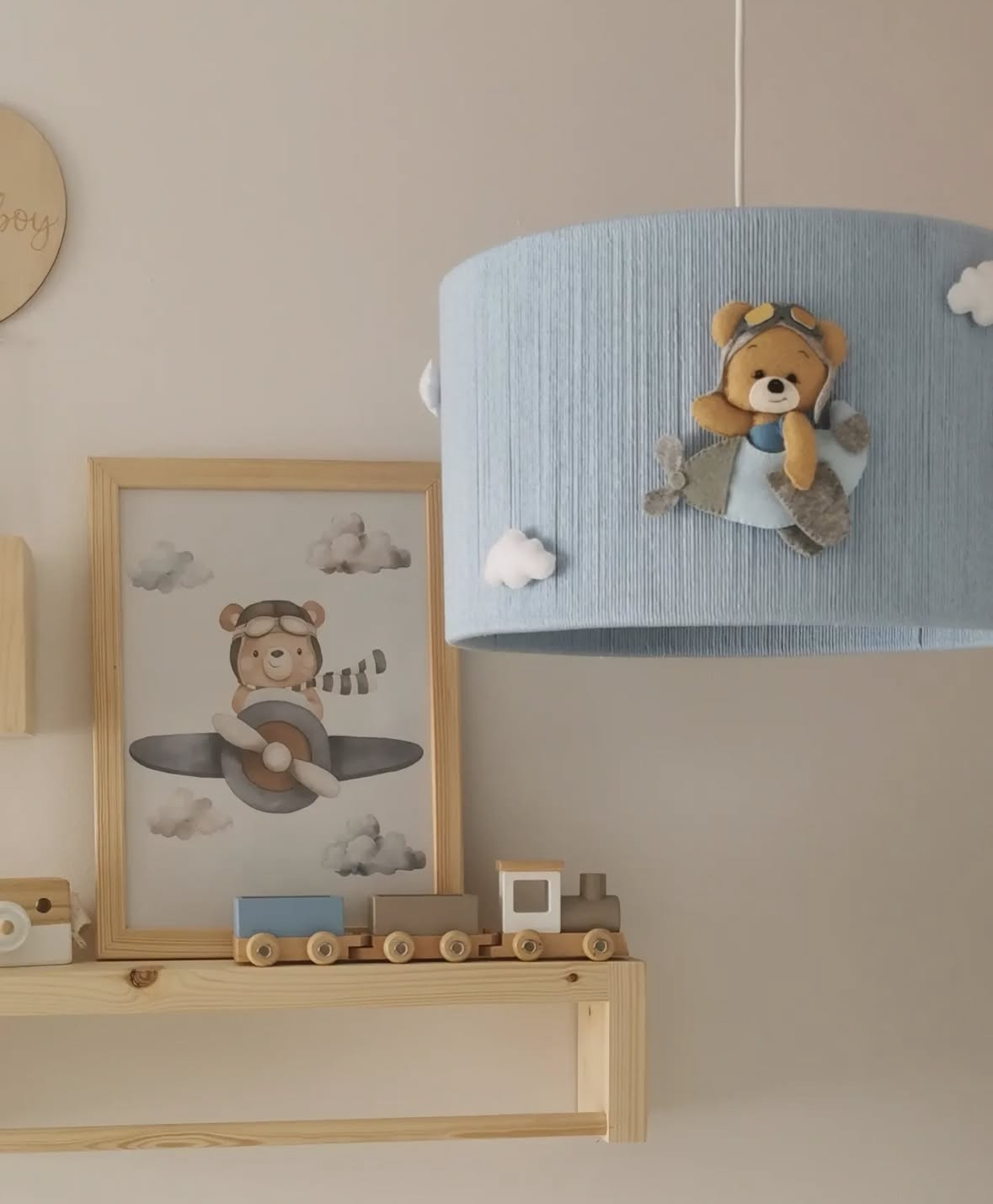Niebieski abażur/ lampa wisząca/ żyrandol w misie do pokoju chłopca lub dziewczynki