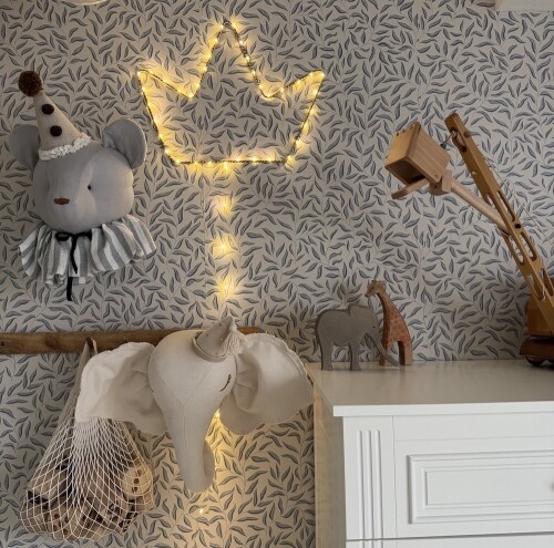 Lampka LED z 8 trybami świecenia – model KORONA