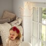 Złota lampka nocna handmade – dekoracja dziecięcego pokoju