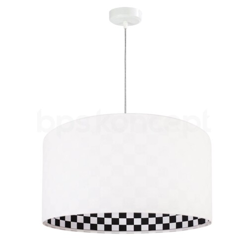 Abażur lampy z białego weluru z wnętrzem w biało-czarną szachownicę