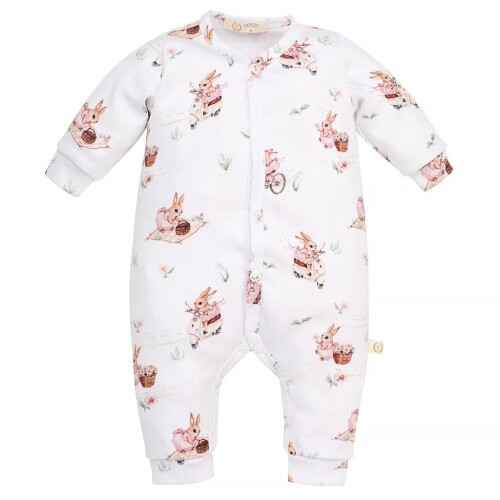 Biały pampers niemowlęcy z długim rękawem, w króliczki na rowerach