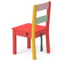 Kolorowe krzesełko drewniane dla dziecka z zielonym i żółtym elementem.