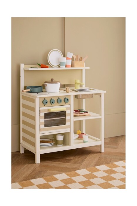 Drewniana kuchnia dla dzieci, które lubią gotować po swojemu.