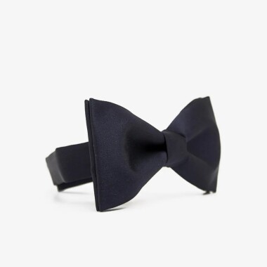 Granatowa mucha męska satynowa midnight blue 6x12 cm