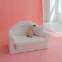 Futrzana mini sofa dla dziecka beżowa z imieniem rozkładana